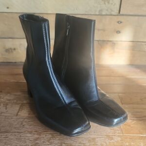 Black Ankle Boots with Zipper Closure